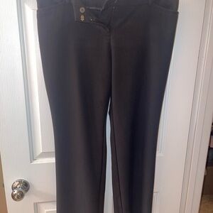 Worthington Classic Black Straight Leg Pants